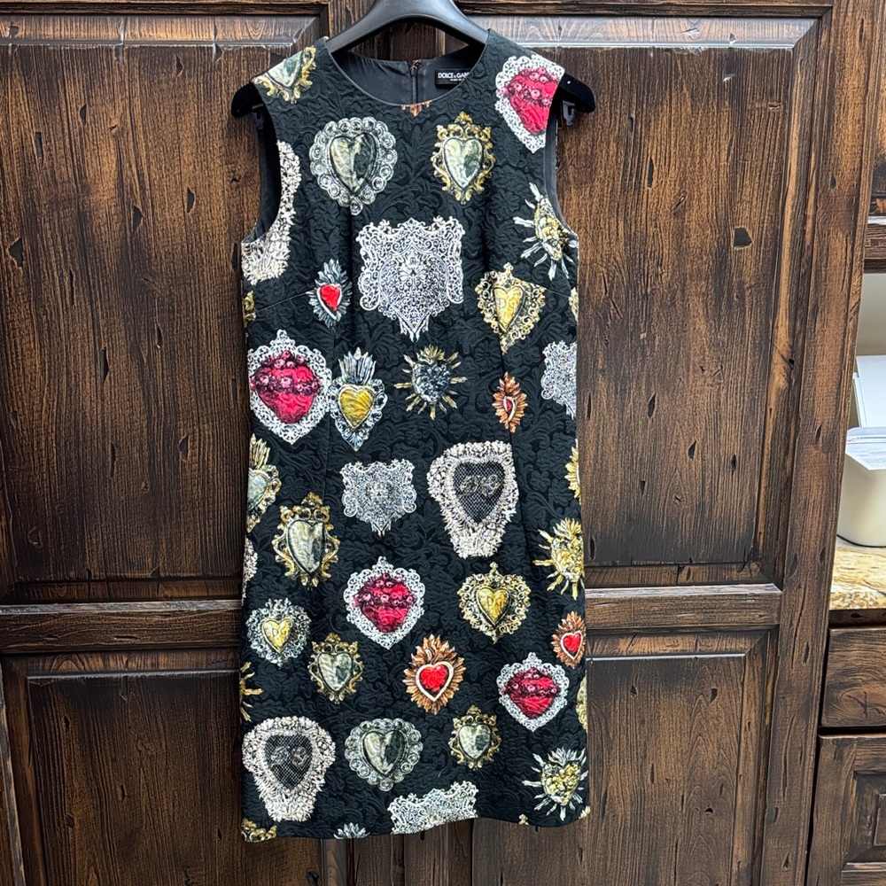 Dolce & Gabbana Black Sleeveless Mini Dress with Multicolor Embroidered Hearts